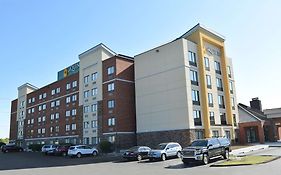 La Quinta Inn & Suites Philadelphia Airport